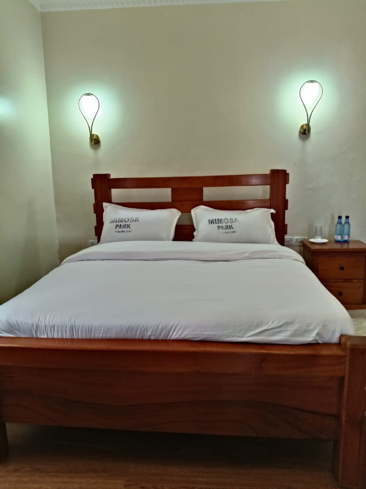 Deluxe room 1